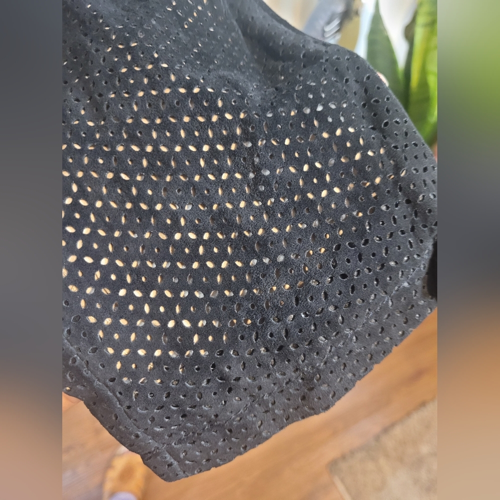 Parker brand pants, black, with mesh design and leather on the top. Joggers. - Picture 6 of 13